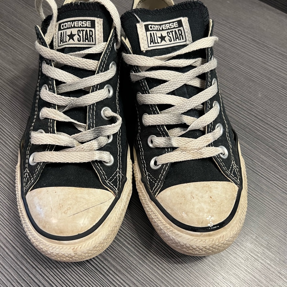 Low top converse